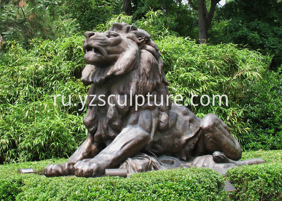 Bronze Lion Sculpture 